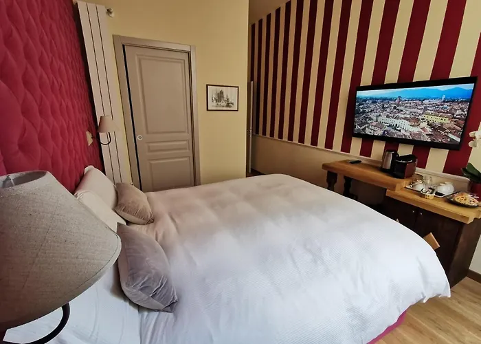 Hotel Jacuzzi: Chalet Lucca